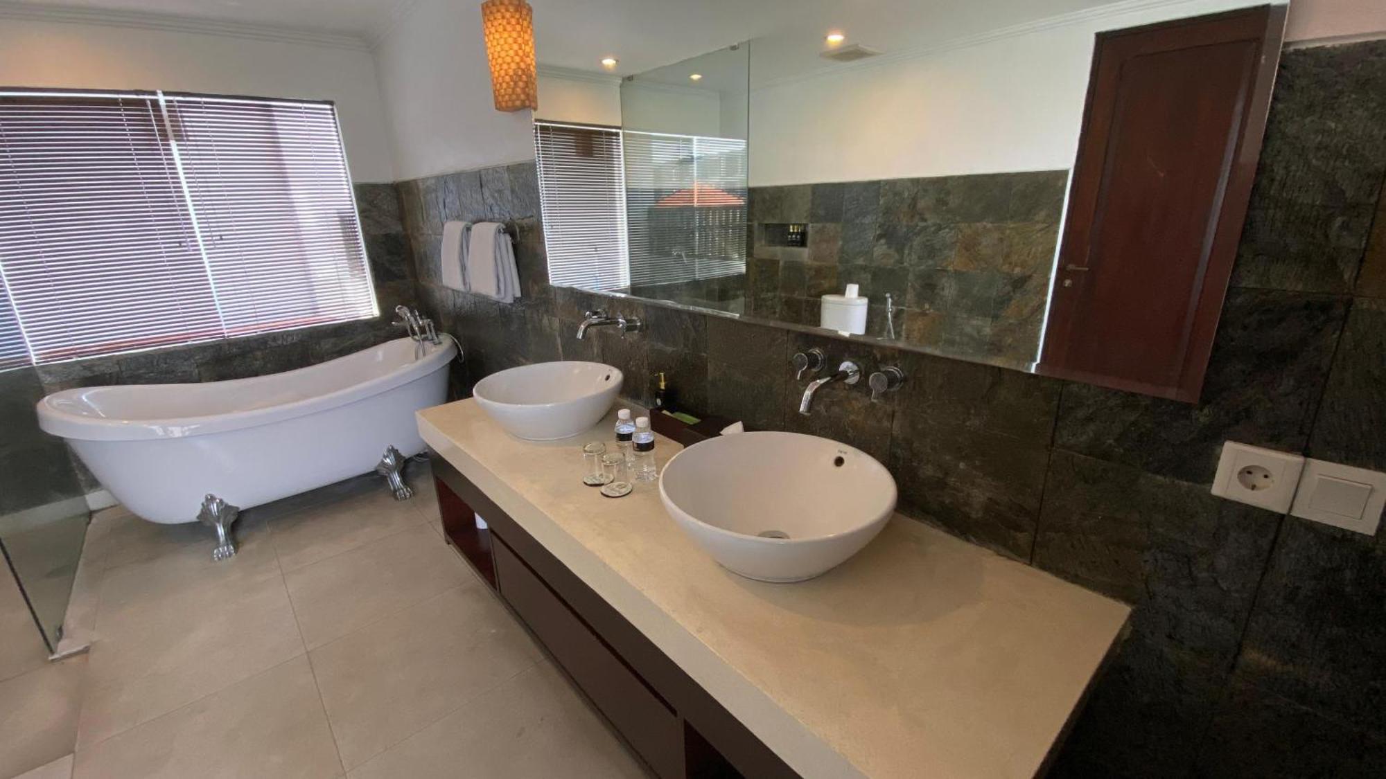 Djabu Canggu Beach Villa Ngoại thất bức ảnh